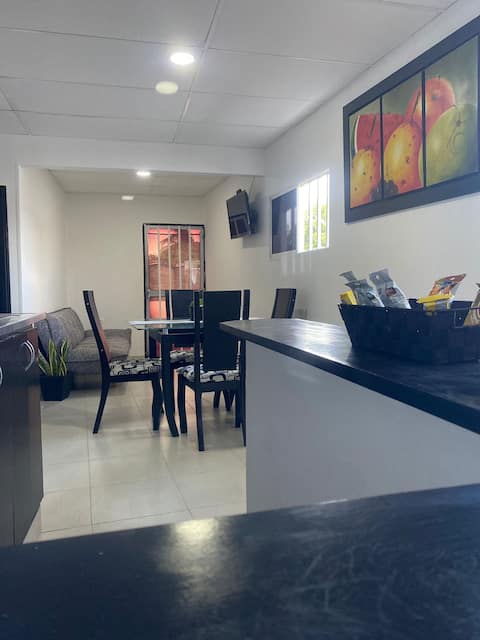 Top performing Airbnb: Ucha apartment in Riohacha