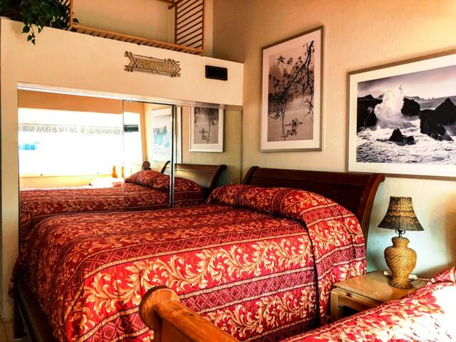 True Oceanfront Beach House gallery image 5