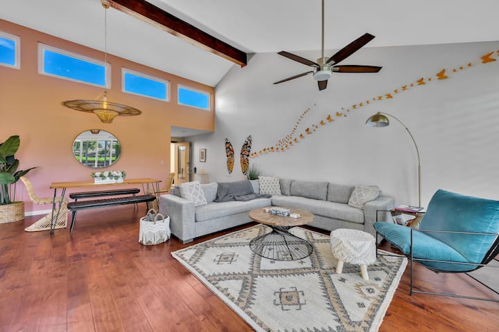 Golf Course View | Boho Retreat | Pool + Hot Tub - Rancho Mirage, CA