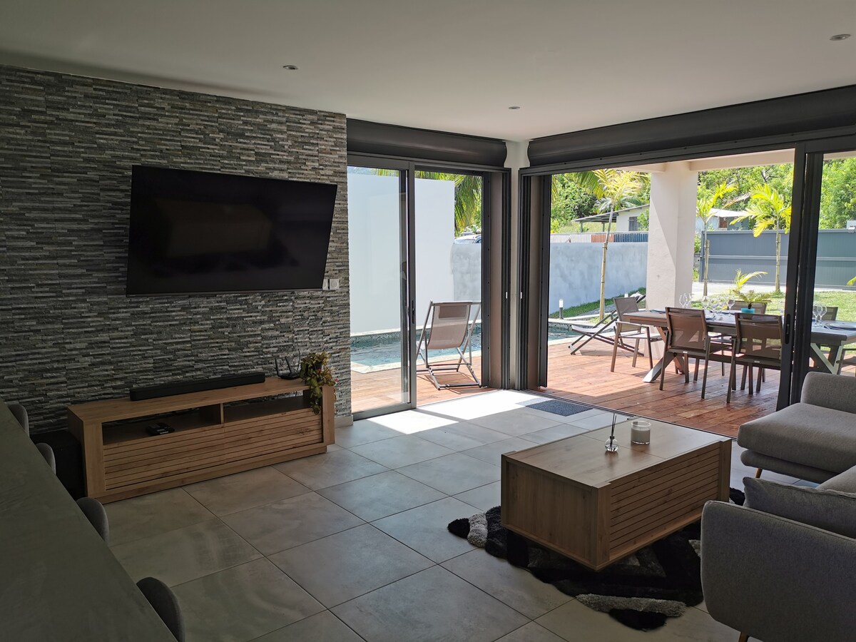 Top performing Airbnb: Garden of Eden-family ideal - *** in Saint Joseph