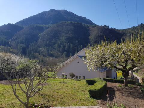 Family villa at the entrance to the Gorges du Tarn