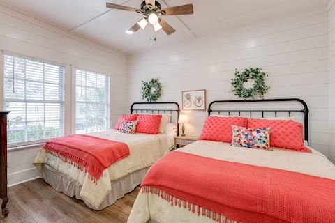 1930 Bungalow in Laurel's Historic Downtown!