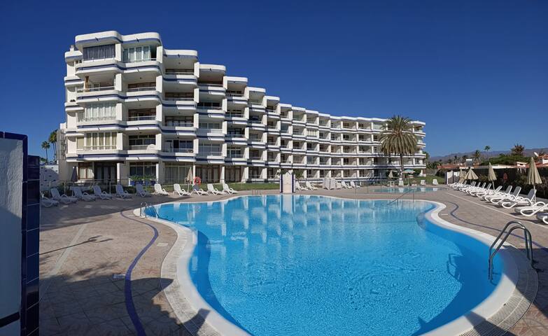 Dream Holiday Homes GC managed Airbnb listing 3