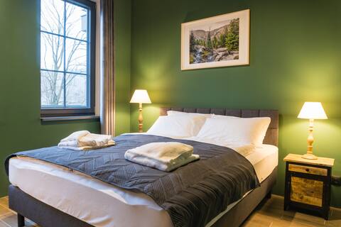 Top Airbnb: Borsuk Apartment in Jelenia Góra