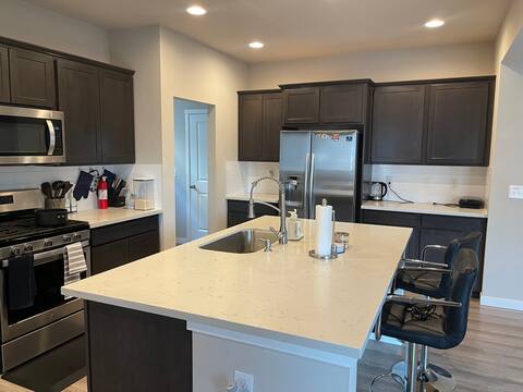 Cheerful 4-bedroom home