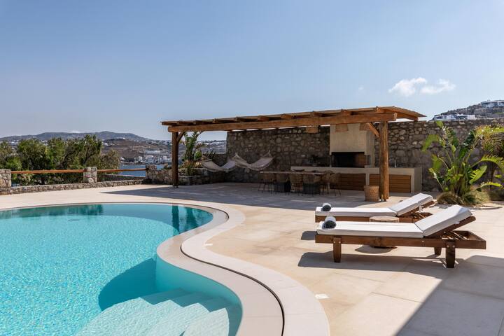 Villa Island Times by Unique Villas Collection gallery image 2