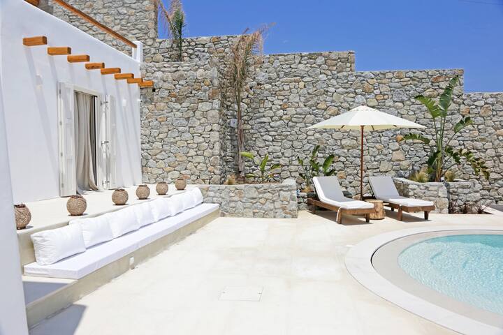 Villa Island Times by Unique Villas Collection gallery image 5