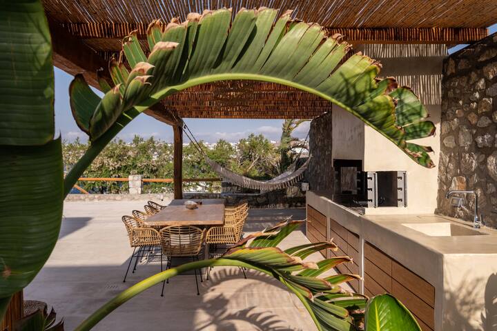 Villa Island Times by Unique Villas Collection gallery image 3