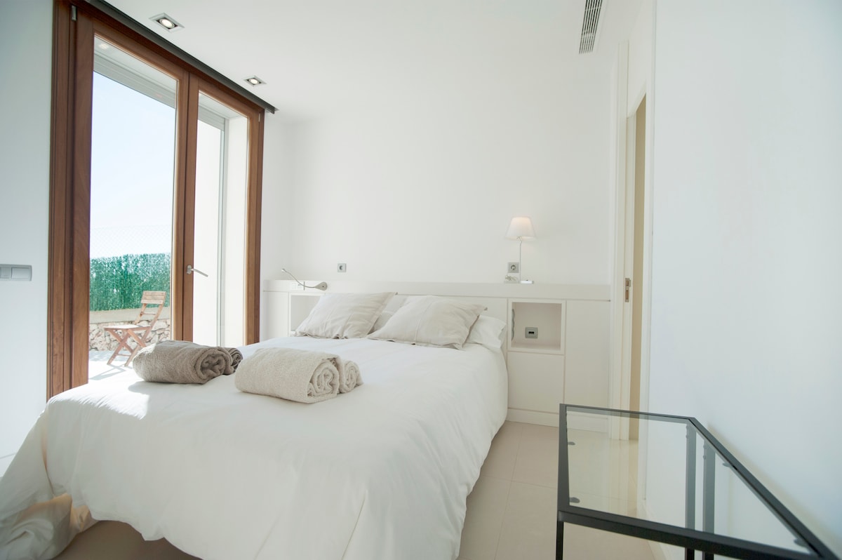 غرفة النوم 2