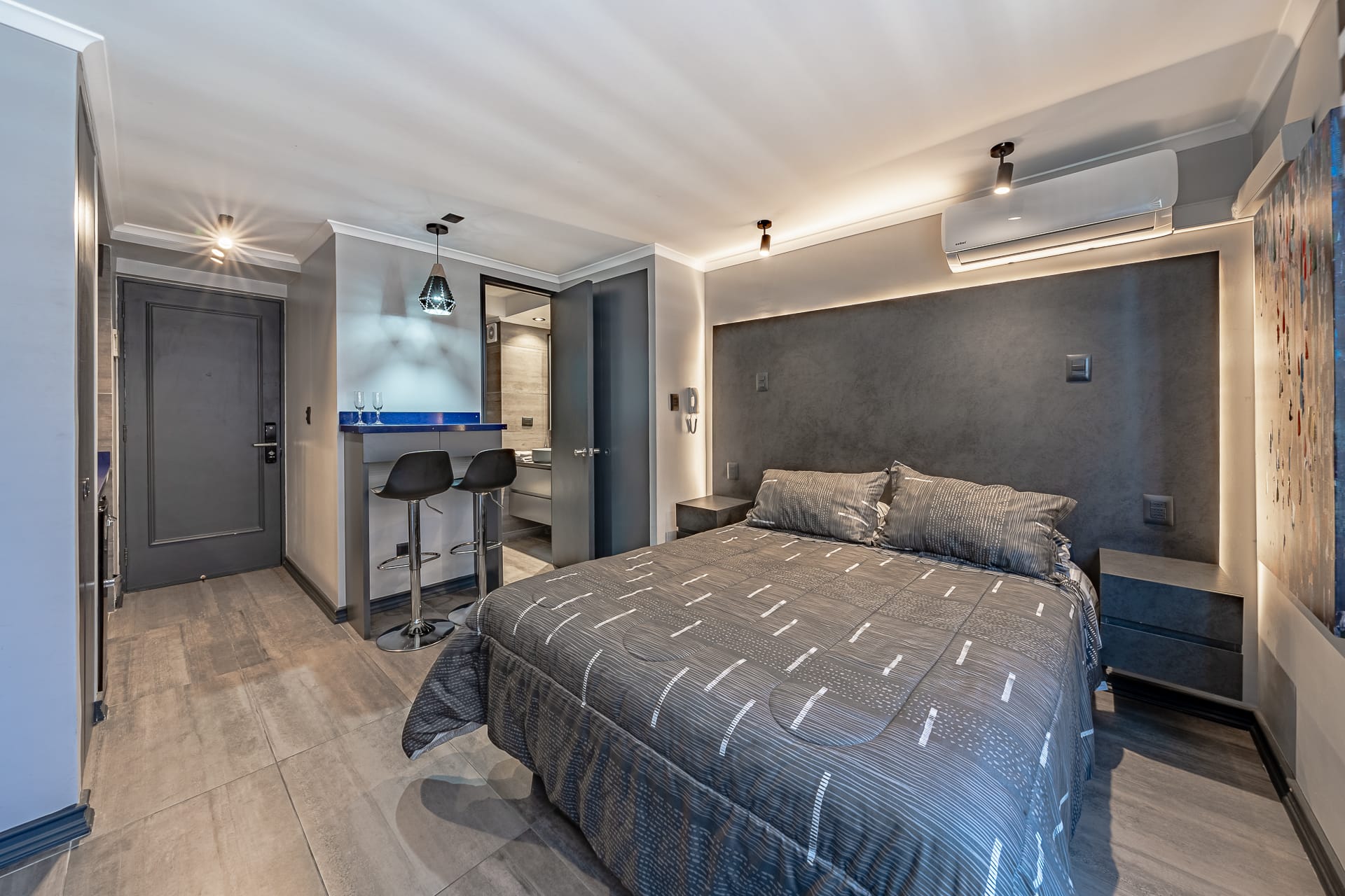 Design, Tech, Comfort & Location D406