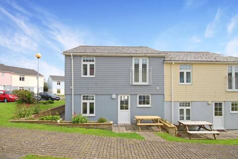4 BED 3 bathroom Huge discounts for over 7 nights