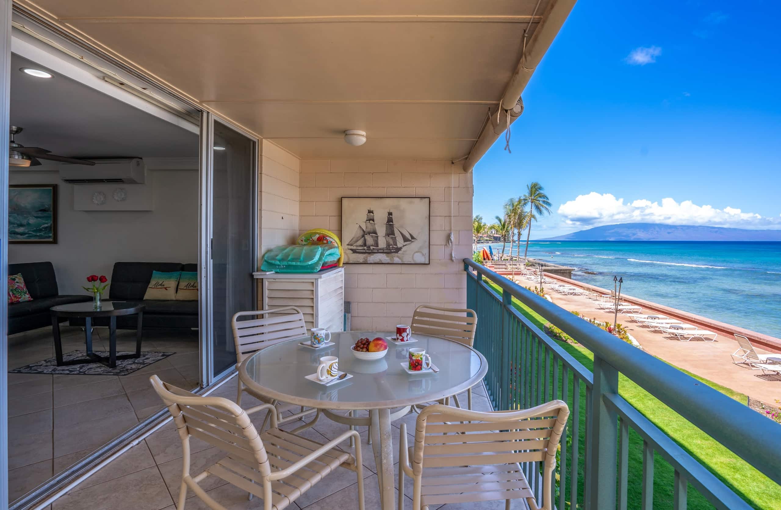 Condo in Lahaina · ★4.89 · 2 bedrooms · 5 beds · 2 private baths - Image 9