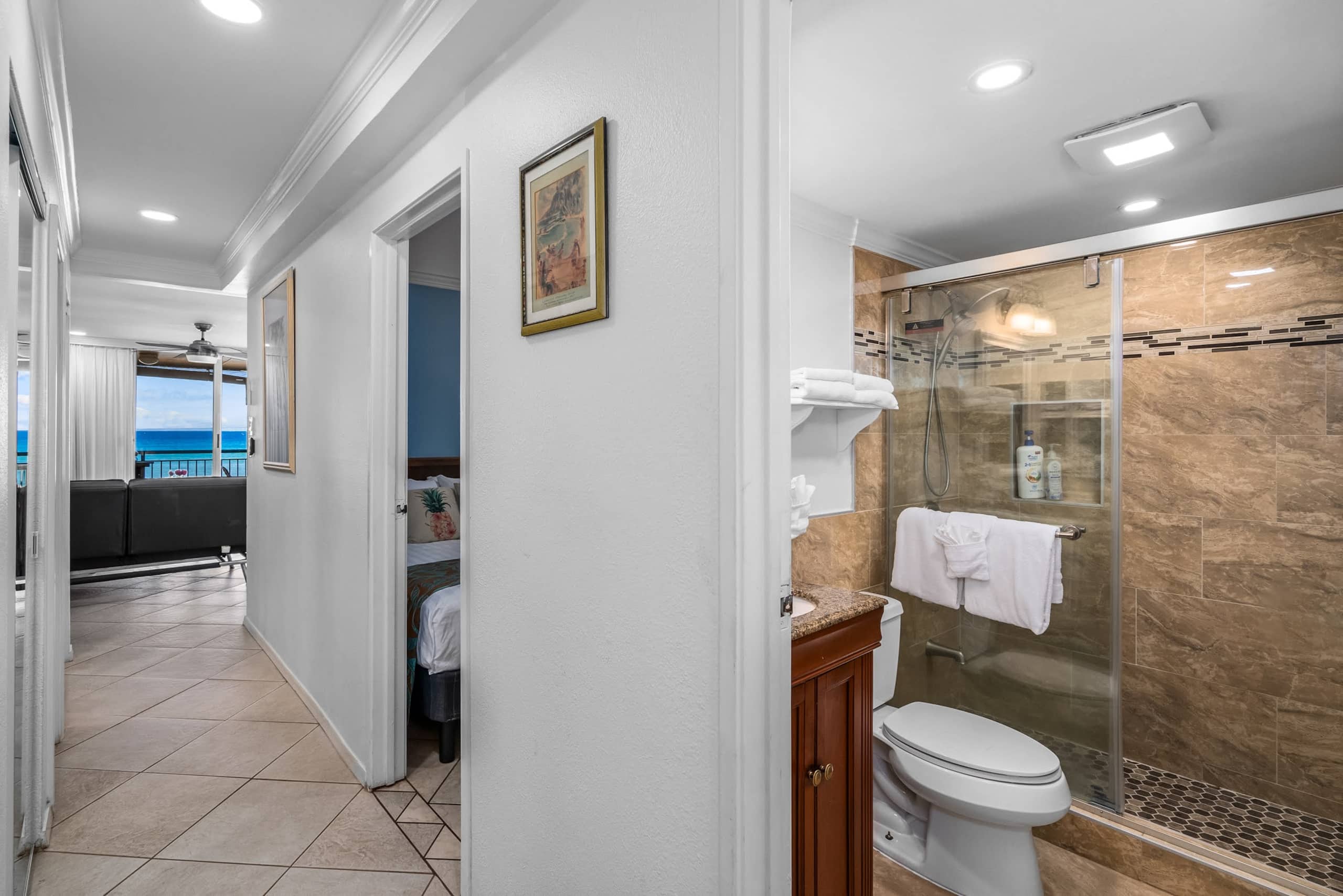 Condo in Lahaina · ★4.89 · 2 bedrooms · 5 beds · 2 private baths - Image 27