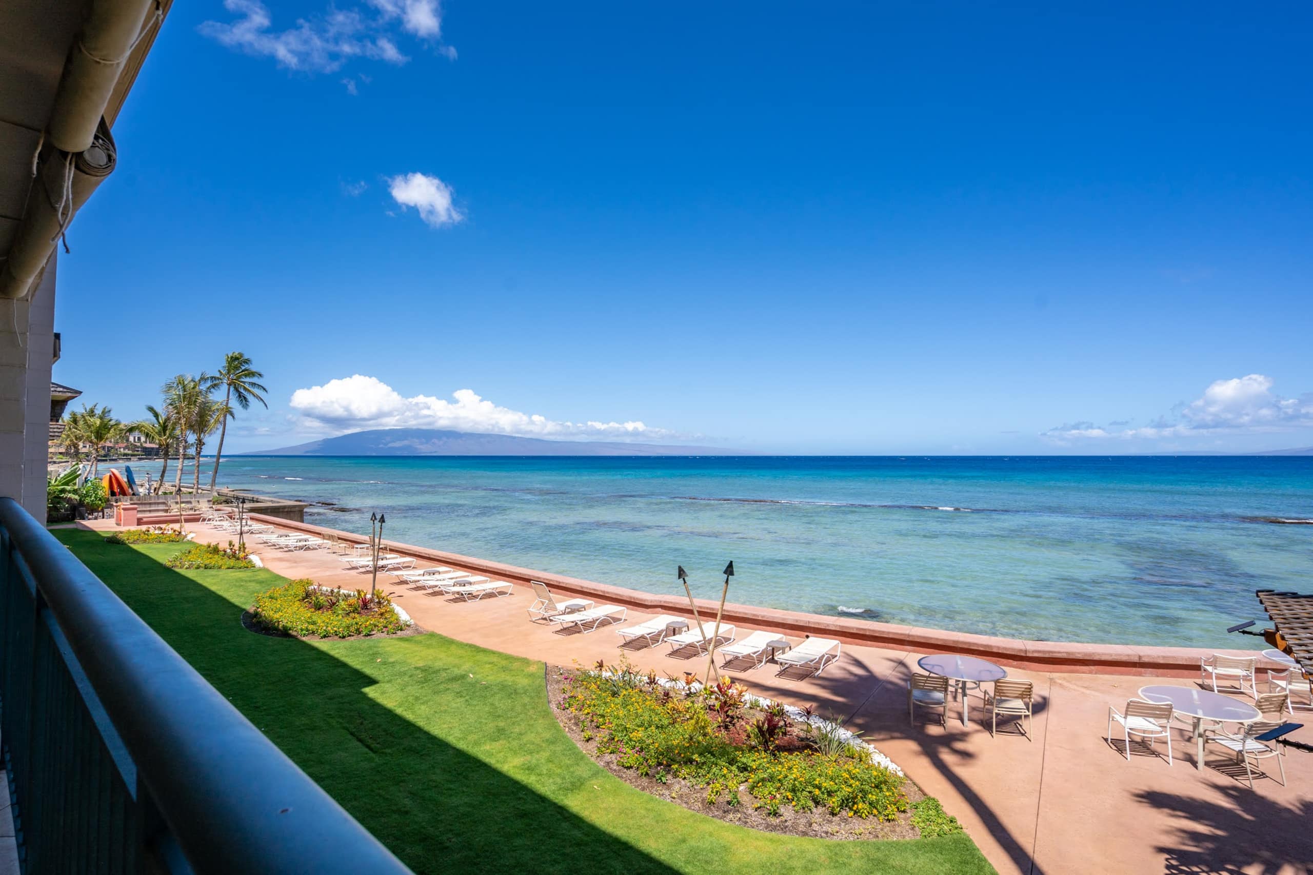 Condo in Lahaina · ★4.89 · 2 bedrooms · 5 beds · 2 private baths - Image 29