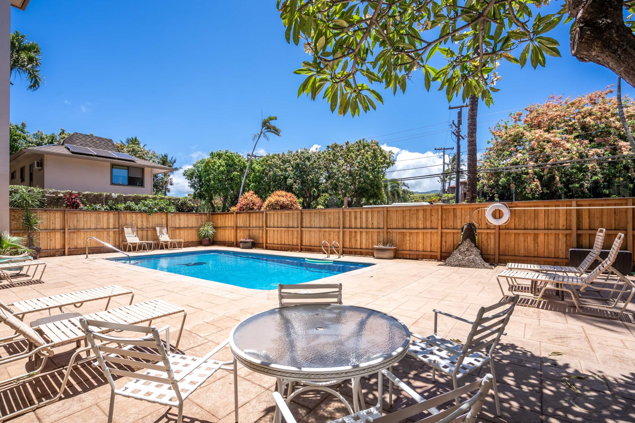 Condo in Lahaina · ★4.89 · 2 bedrooms · 5 beds · 2 private baths - Image 31