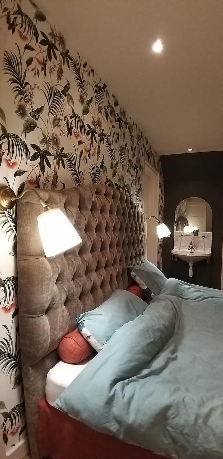 Esta habitación tiene vistas directas al molino.