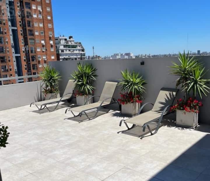 Departamento de 1 dormitorio en Flores con pileta y parrilla