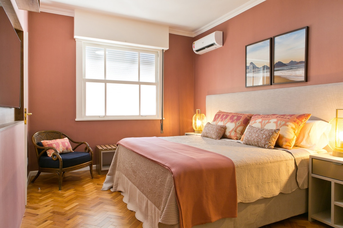 Აპარტამენტის ნომერი - დიდი ზომის საწოლით