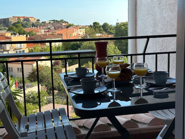 Collioure, Bel Appartement De 40m2  Avec Parking - Collioure
