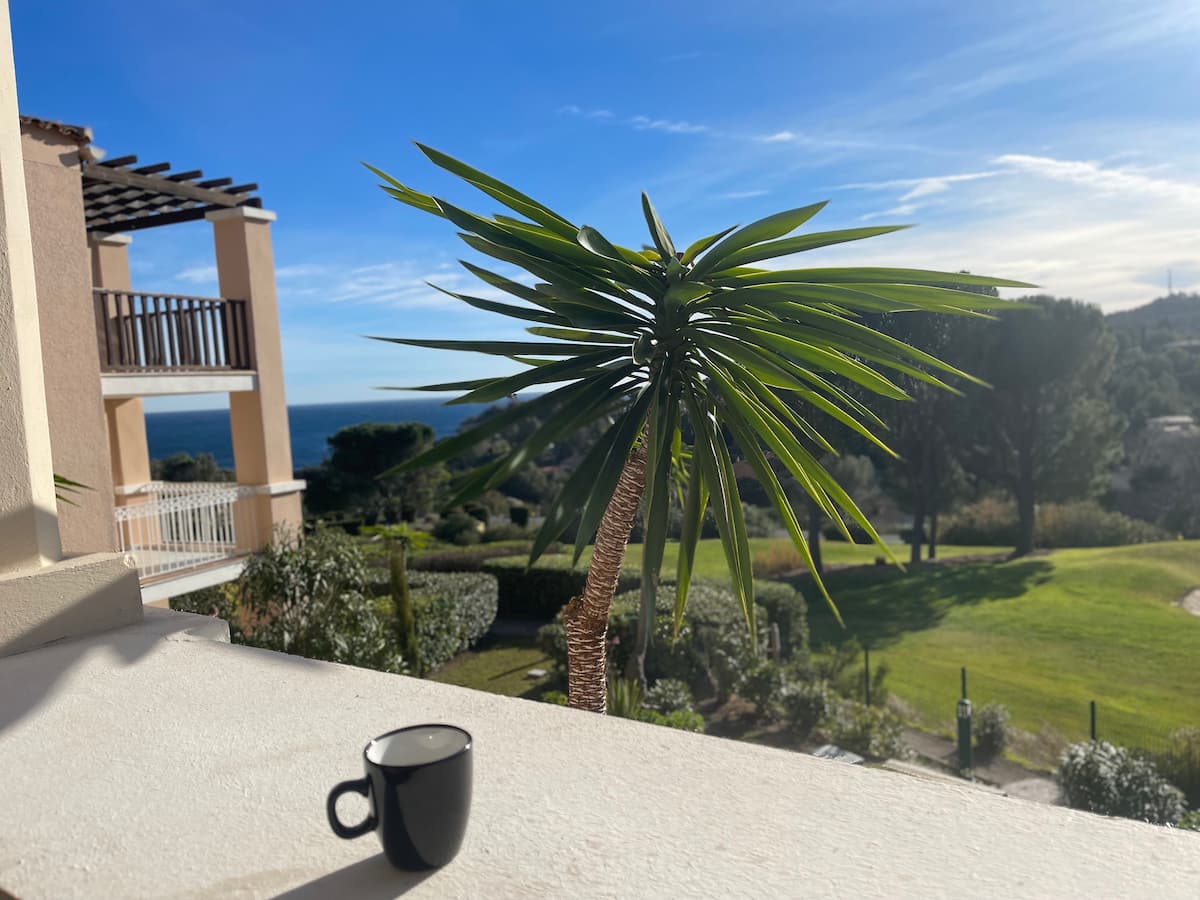 Vue mer magique depuis le studio