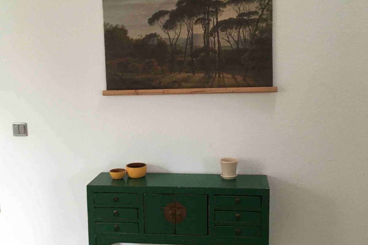Top performing Airbnb: Bright attic apartment in Kleefeld