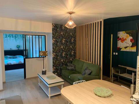 38 m² fully-equipped furnished apartment with parking