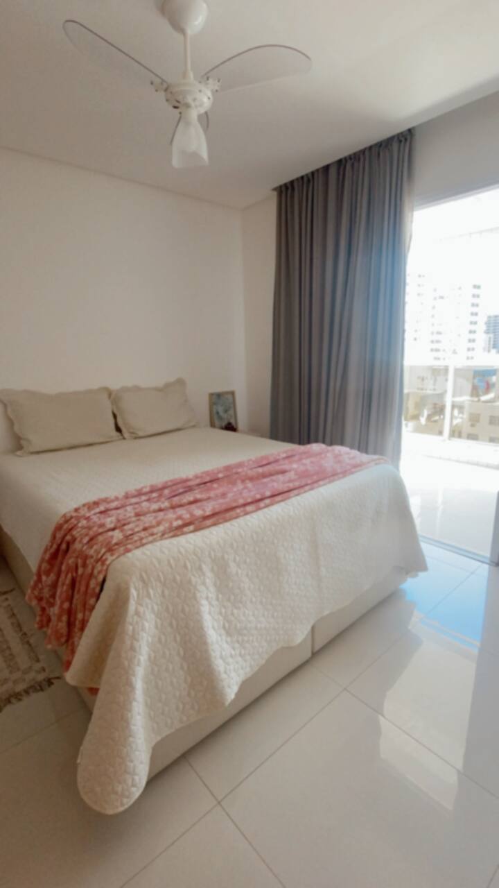 Suite con balcón privado con vistas al mar