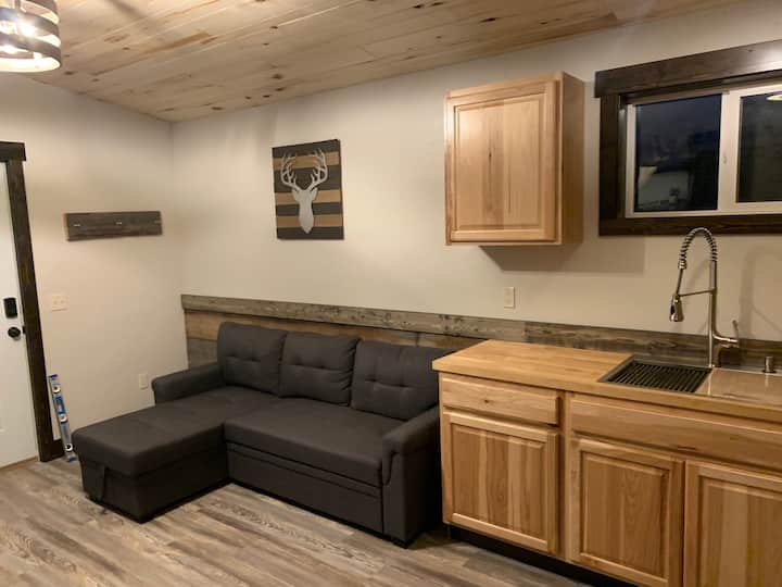 Clean Cozy Cottage With Sunset Views #1 - Columbia Falls, MT