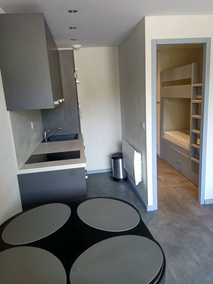 Studio Menuires Pied Des Pistes Entièrement Rénové - Les Menuires