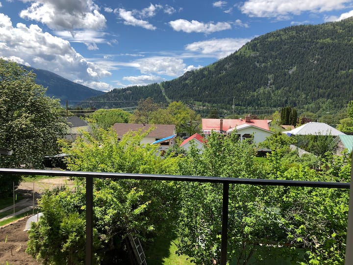 10 Best LongTerm Rentals In Nelson, Canada Updated 2024 Trip101