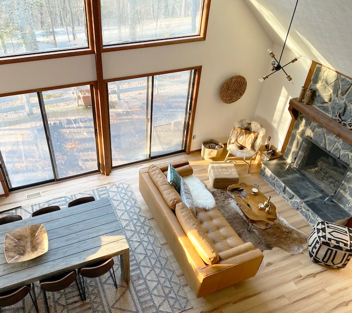 Modern Cabin w/Sauna & Game Room Cabins for Rent in Basye, Virginia, United States Airbnb