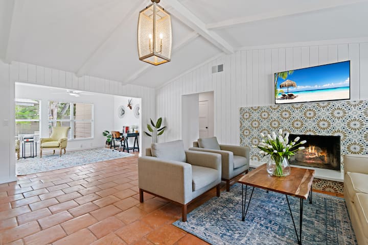 Mid-century Oasis With Pool In Arlington Park 1 - Sarasota, FL