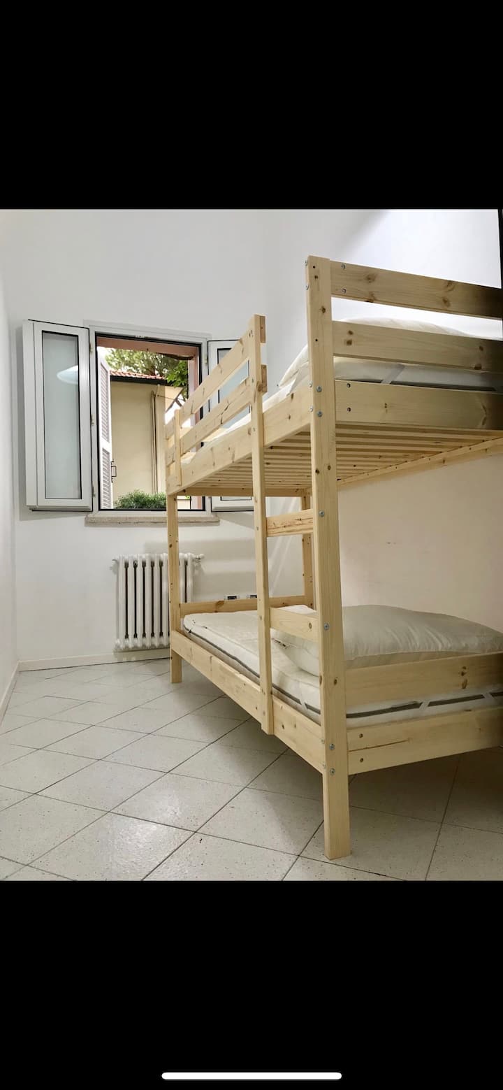 Spavaća soba 1