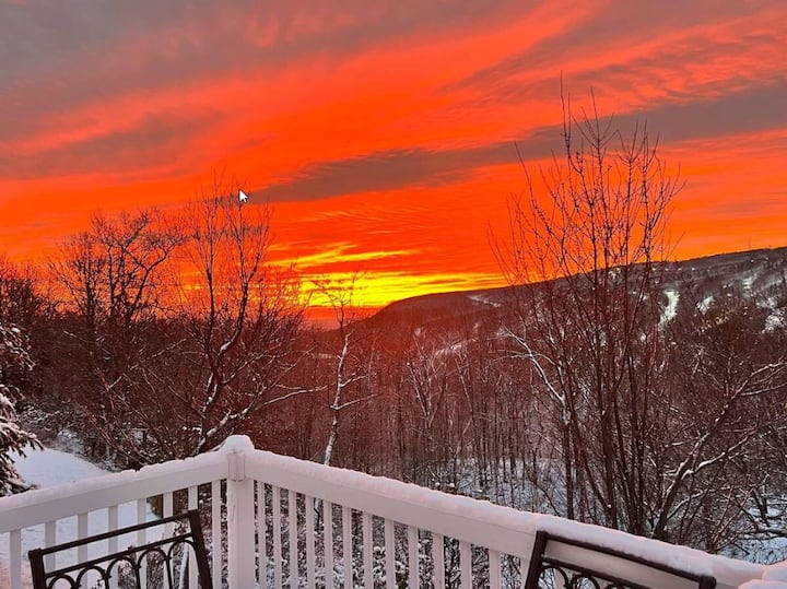 ★Camelback Ridge Retreat★ Pool Access, HotTub, BBQ Vacation homes for