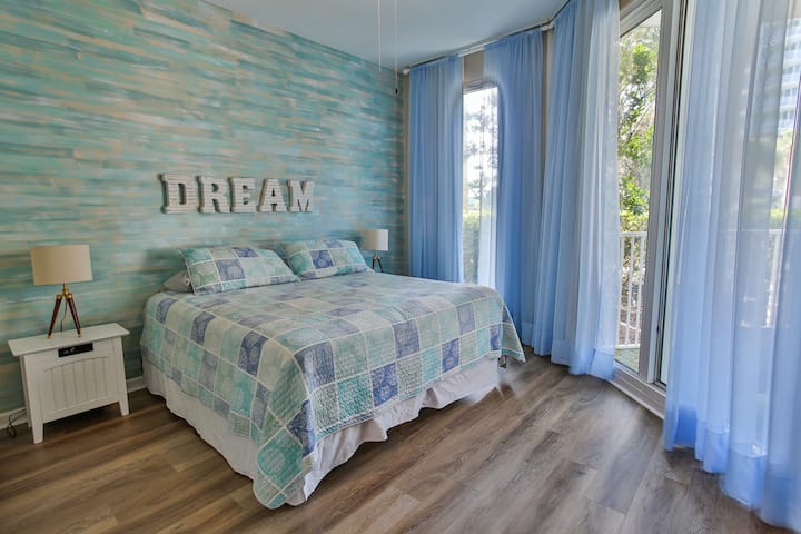 Palms  Poolside 2-bedroom, Ground Level - Destin, FL