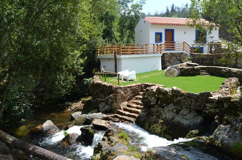 Popular Airbnb listing: Sozen Mill - Watermill in Figueiró dos Vinhos in Leiria