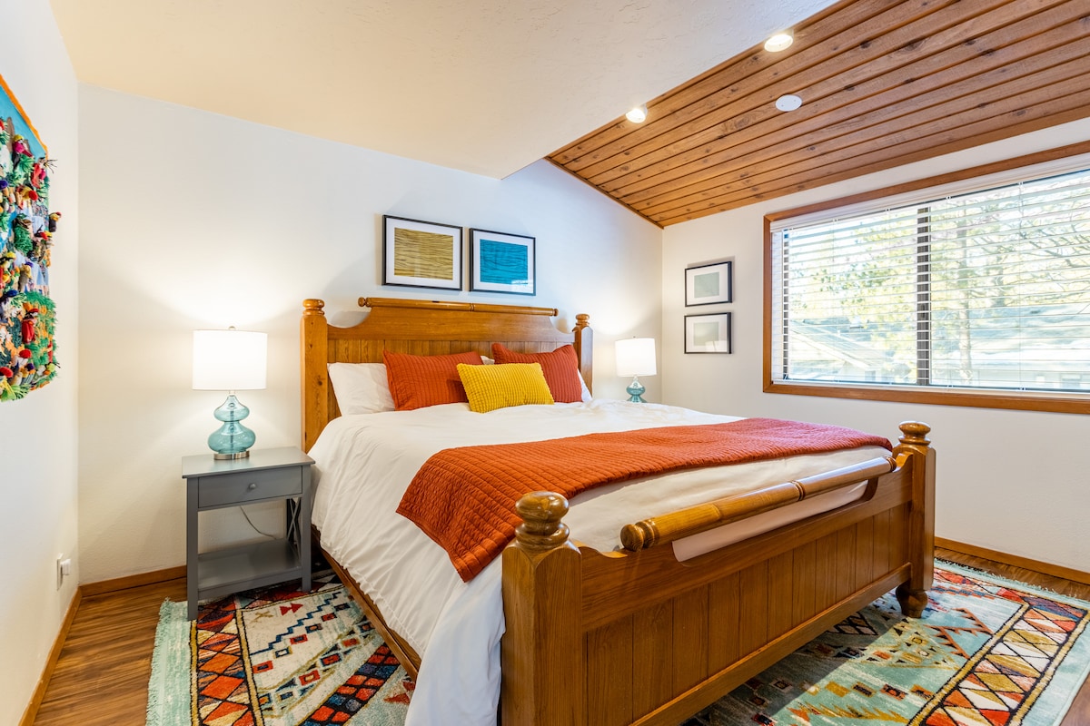 加大双人床卧室，一楼