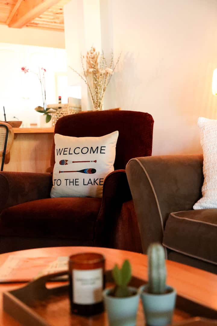 Blue Haven Lake Cottage - Union Pier, MI