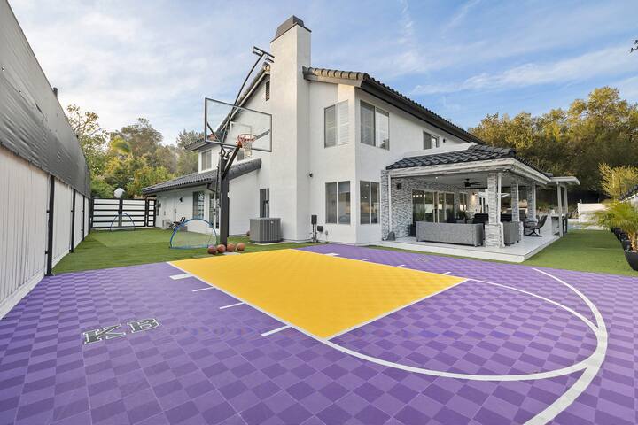 Luxurious Modern Hills Oasis Gated Estate POOL/SPA gallery image 3