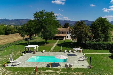 Villa Barnaba By MMega