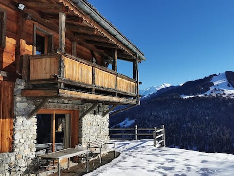 Family cottage with Mont Blanc view, sauna, Megève 15 minutes