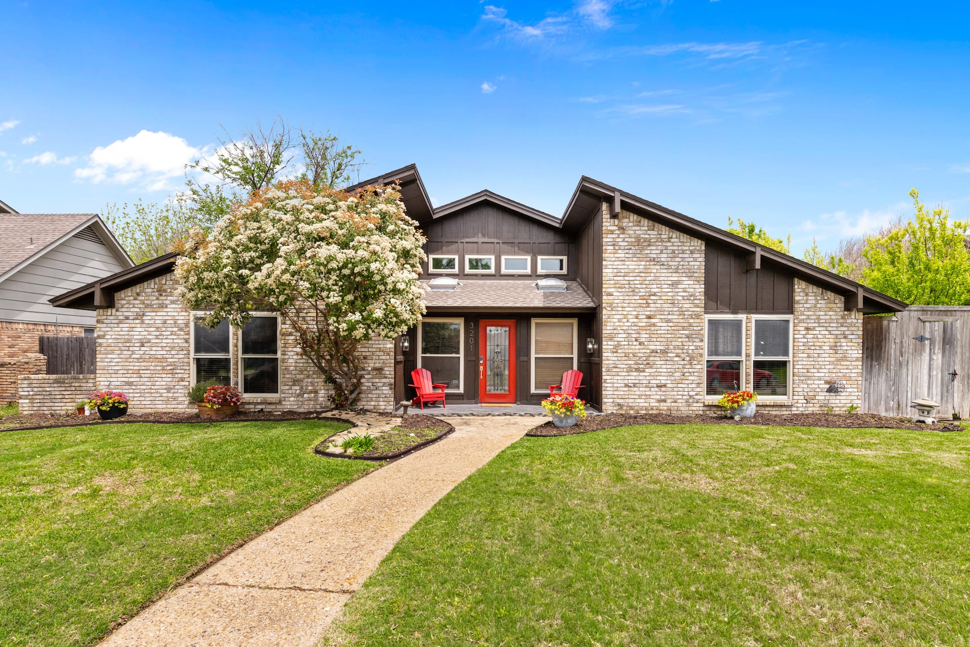 Cheerful 3 BR home with pool and spa - NO PARTY! — zdjęcie 2