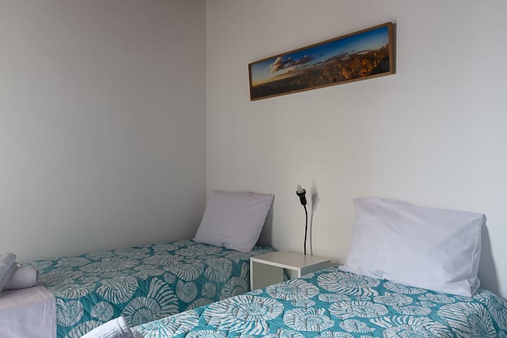 غرفة النوم 2