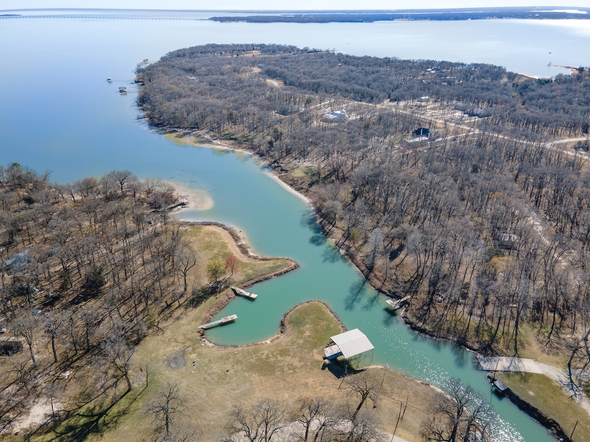 The Oasis at Lake Tawakoni Houses for Rent in Quinlan, Texas, United