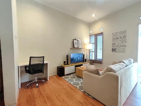 SleepHouse 2BR Cozy Place for StayCation