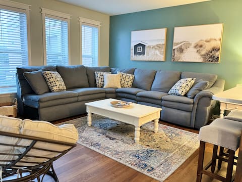 Top performing Airbnb: Water view at Ocean Pines Yacht Club Condo in Ocean Pines