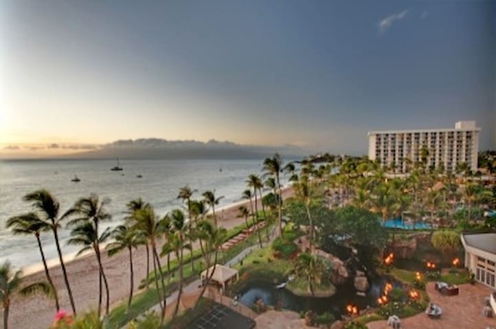 Kaanapali Alii Ocean Front Condo