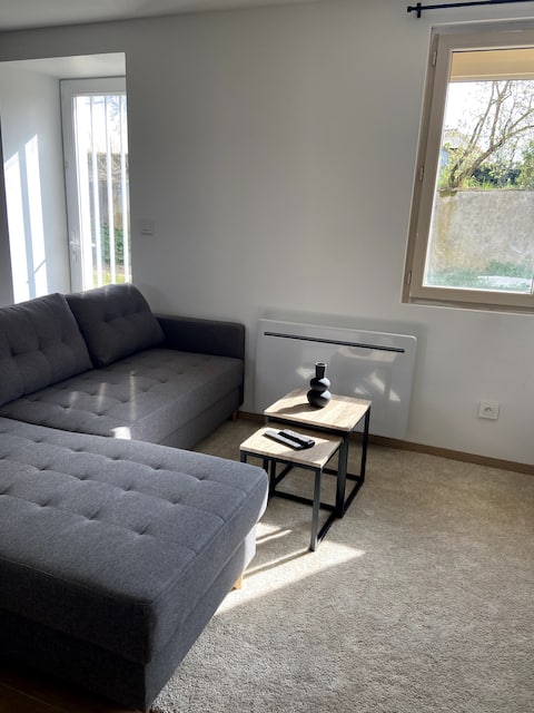 Pleasant spacious and modern country house