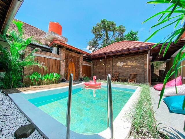 Ubu Villa managed Airbnb listing 1