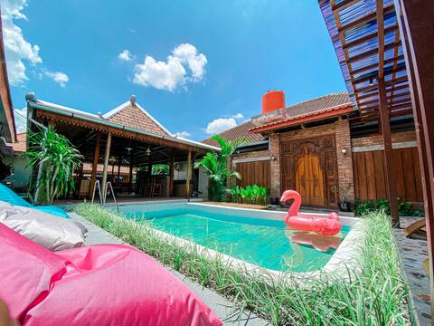 9 Bedrooms Villa with Private Pool in Yogyakarta